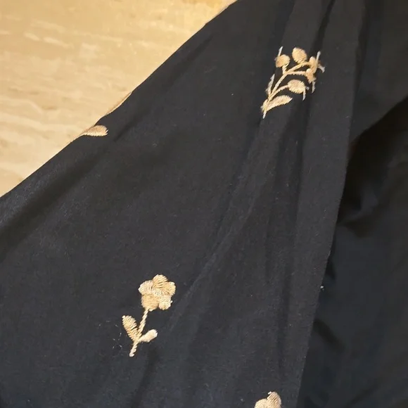 Anthropologie Stylish Embroidered Black Blouse - Picture 4 of 9